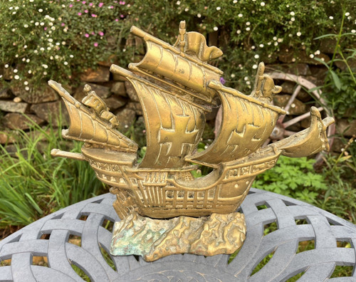 Antique art deco 1930 - art, brass