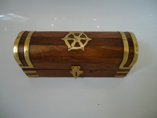 Treasure sea chest wooden - treasure,