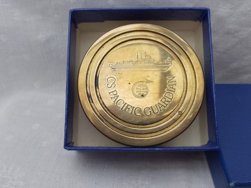 Vintage solid brass - vintage, cs